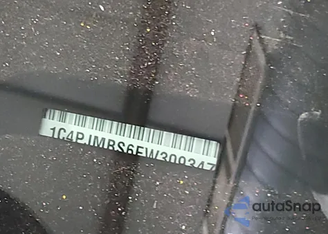 2014 Jeep Cherokee Trailhawk from USA, damaged, VIN 1C4PJMBS6EW309347